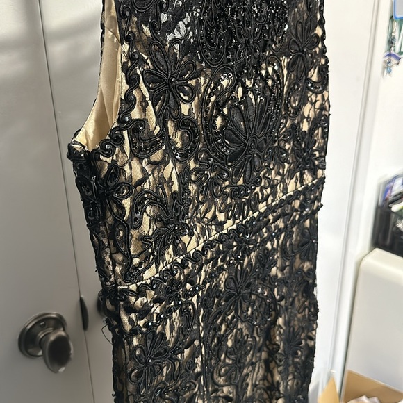 Cinderella Divine Black Beaded Party Dress Size Medium. - Picture 6 of 8